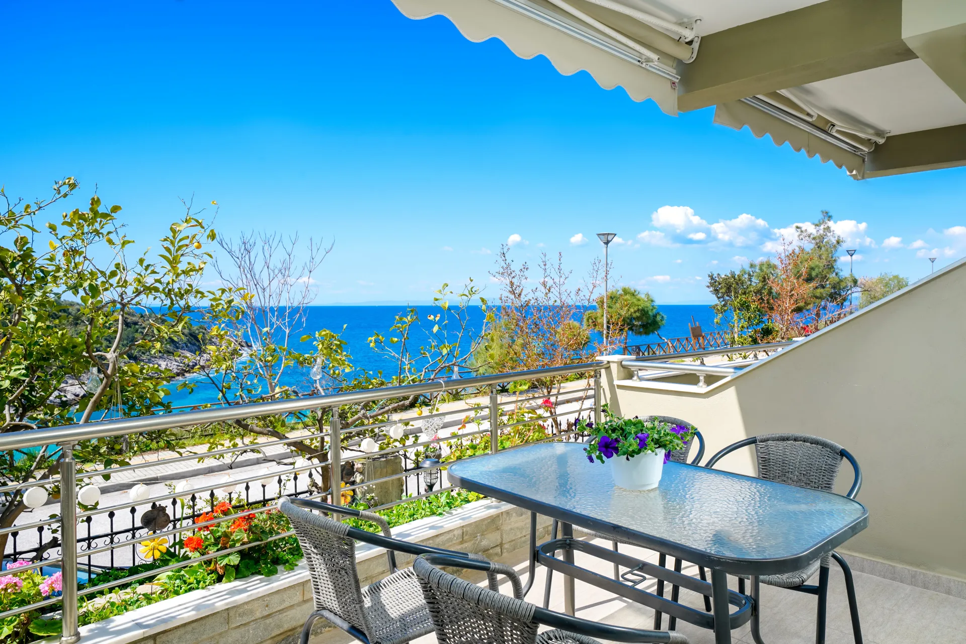 Blue Pearl apartment balcony with sea view