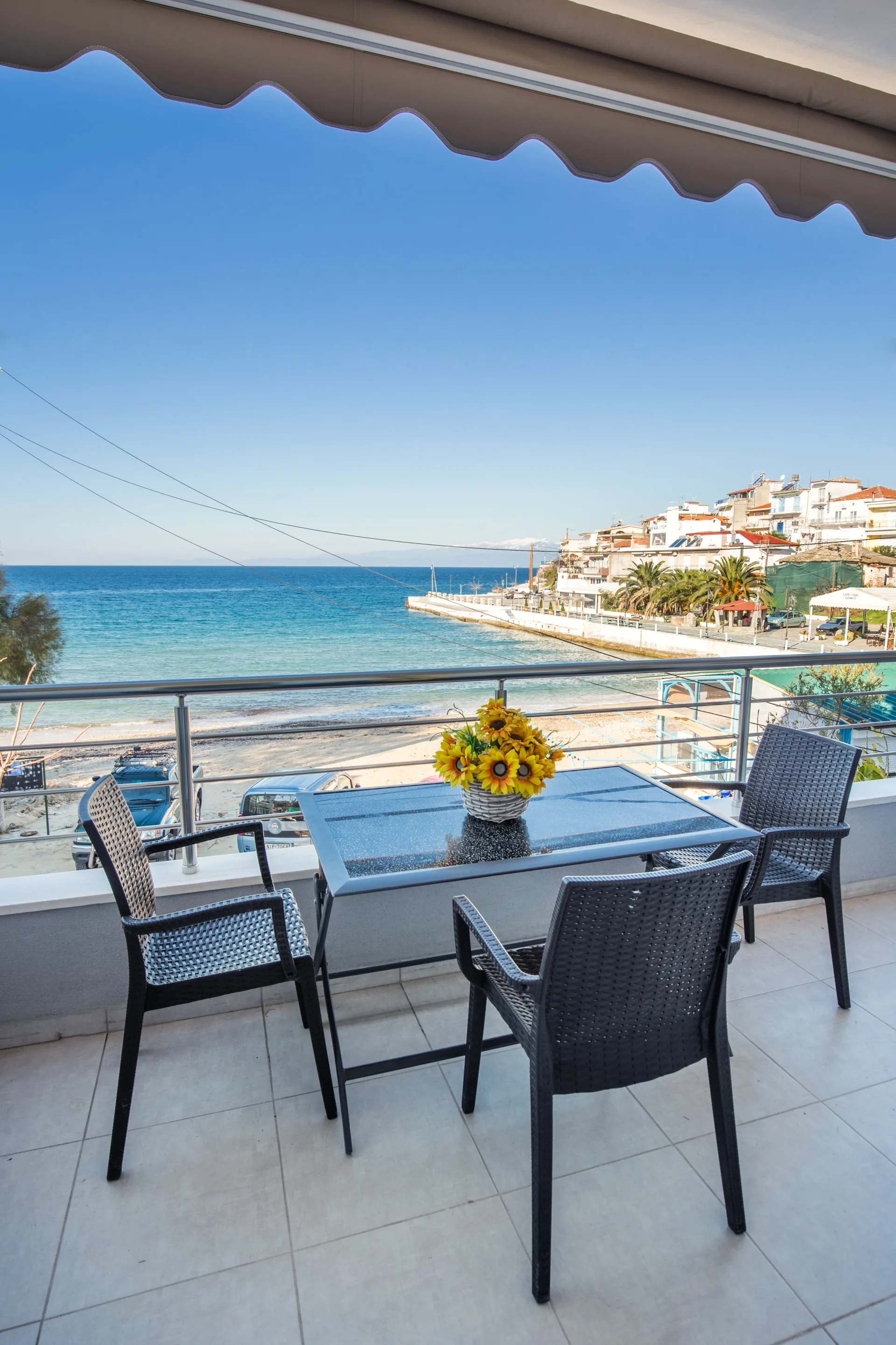 Hara Apartment balcony with sea view